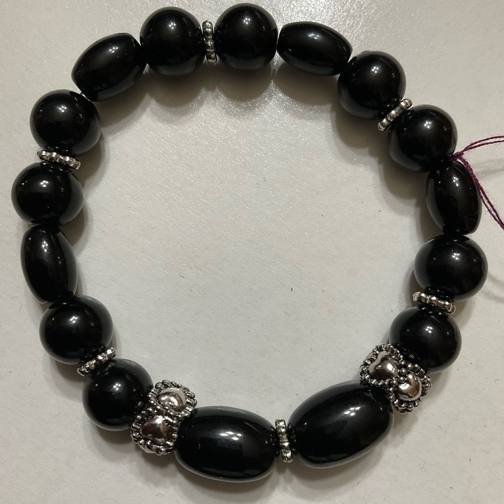 Hand Crafted Bracelet Stretch Black Onyx Antique Silver Spacers Daisy Wheels M